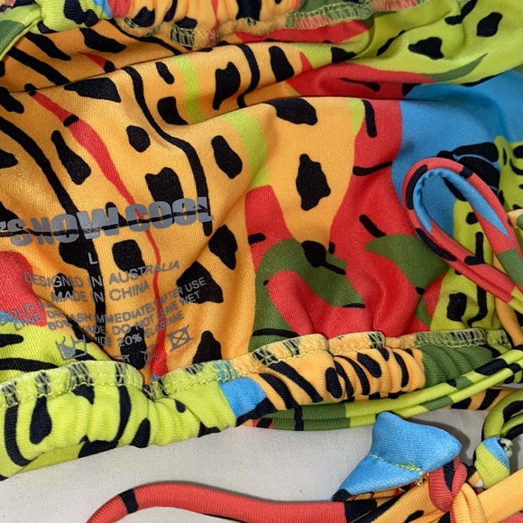(A21) It’s Now Cool The Square Tie Bikini Top w/string bottom, Sz L top/M bottom - Picture 10 of 12